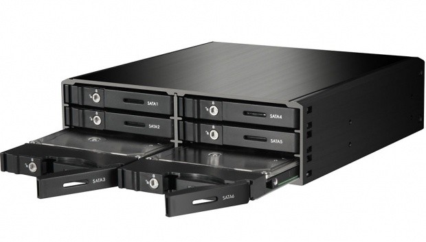 Sharkoon Announces QuickPort Intern SATA Drive Cages 04