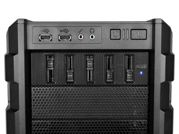 Open enlarged image NZXT Debuts Sentry Mesh Fan Controller 05