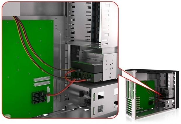 Open enlarged image ICY Dock Introduces New 2.5'' SATA SSD Xpander, Hybrid Adapter 03