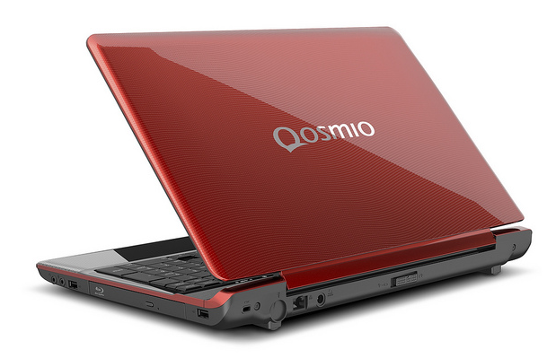 TOSHIBA DITCHES THE GLASSES WITH ANNOUNCEMENT OF WORLD'S FIRST GLASSES-FREE 3D LAPTOP 07