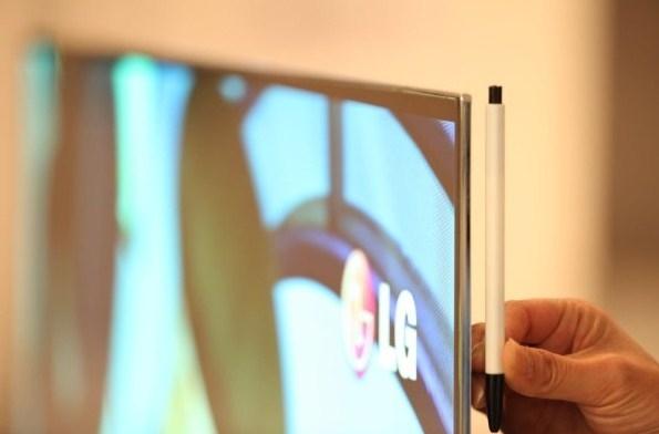 LG Display Announces World's Largest OLED Panel 09 LG Display Announces World's Largest OLED Panel 09