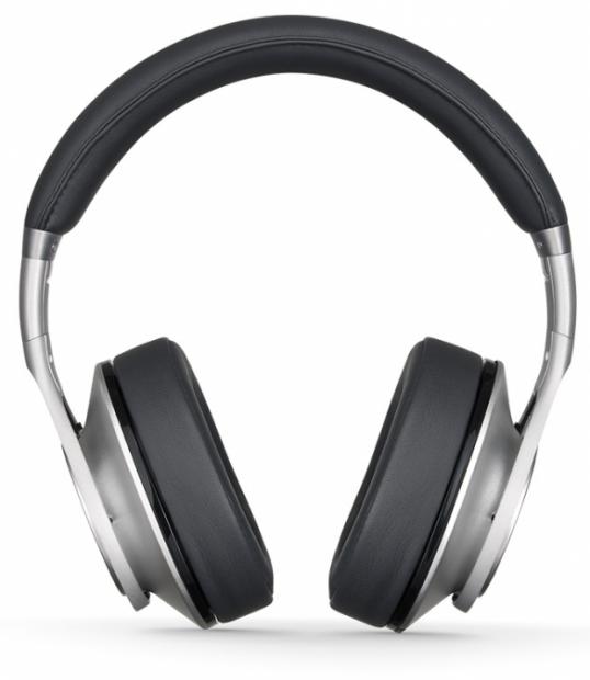 Open enlarged image Beats Electronics Launches Beats Pill Speakers and Executive Premium Headphones 08