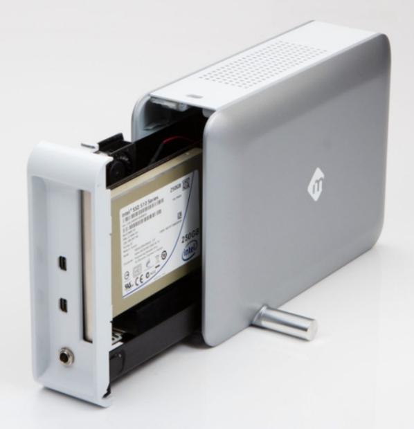 Open enlarged image mLogic Ships mLink Thunderbolt Expansion Chassis for Mac Computers 08