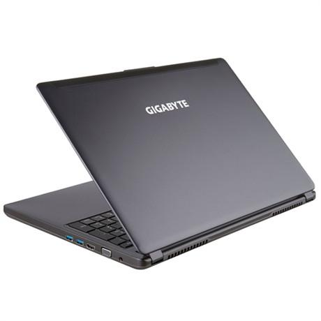 GIGABYTE Launches the P35K Ultrablade Gaming Laptop 03 GIGABYTE Launches the P35K Ultrablade Gaming Laptop 03