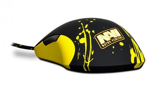 SteelSeries and Team Natus Vincere Introduce the Sensei RAW Na'Vi Edition 05 SteelSeries and Team Natus Vincere Introduce the Sensei RAW Na'Vi Edition 05