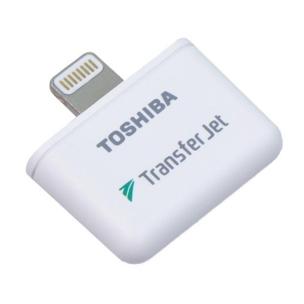 Open enlarged image Toshiba Launches Industry's First TransferJet Adapter for iPhone, iPad, iPod 058