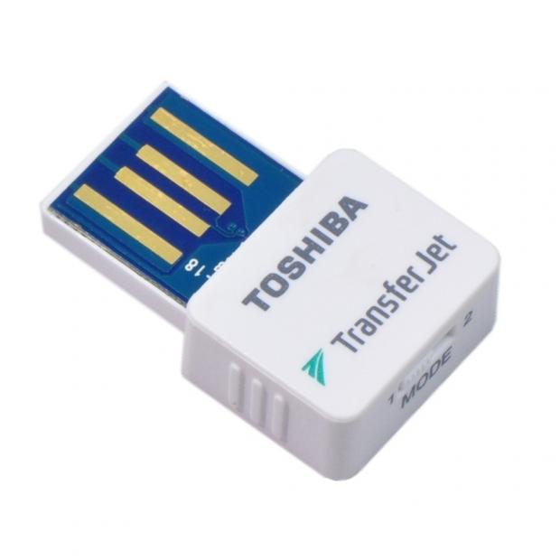 Open enlarged image Toshiba Launches Industry's First TransferJet Adapter for iPhone, iPad, iPod 059