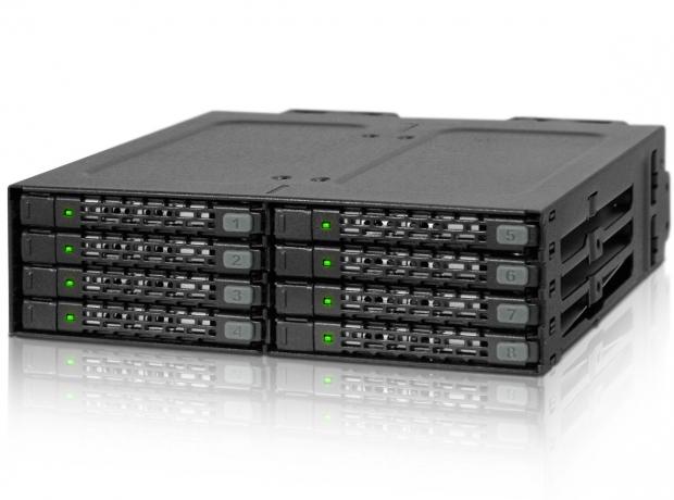 Open enlarged image ICY DOCK Announces ToughArmor MB998SP-B Drive Cage 079