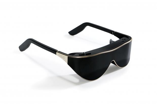 DLODLO ANNOUNCES WORLD'S LIGHTEST PORTABLE IMMERSIVE VIRTUAL REALITY GLASSES 033
