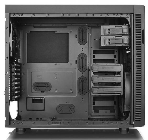 Open enlarged image Thermaltake Announces the Suppressor F51 Mid-tower Chassis 025
