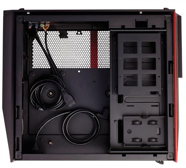 Open enlarged image Corsair Unleashes Bulldog DIY 4K Gaming PC on the Living Room 078
