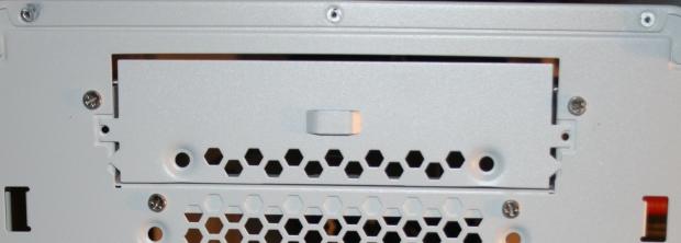 Open enlarged image BitFenix Prodigy TweakTown PC Build Guide - Part 1 04